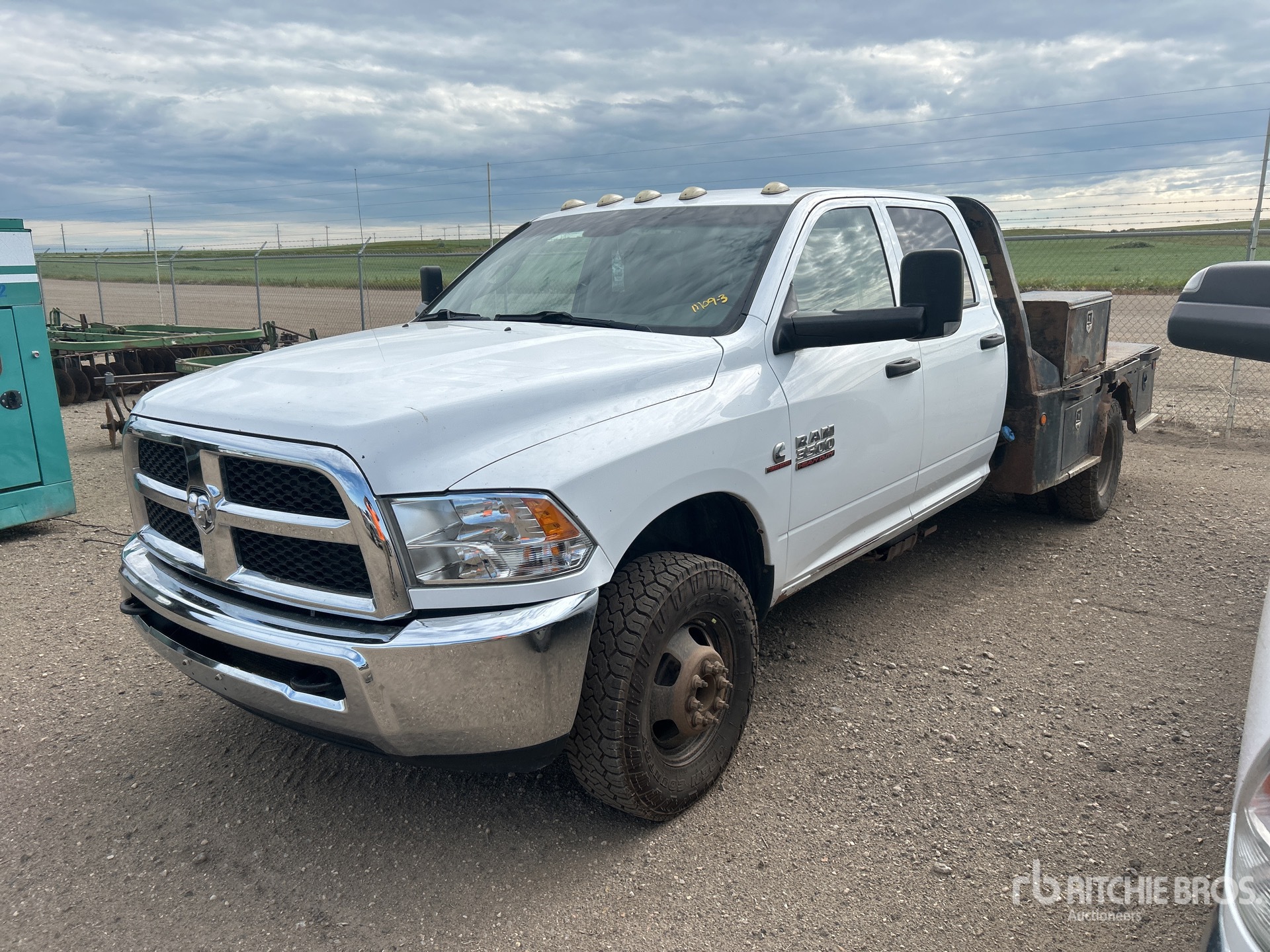2015 Ram 3500 Flatbed Truck