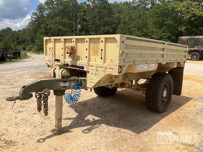 2002 Stewart & Stevenson M1082 LMTV Cargo Trailer