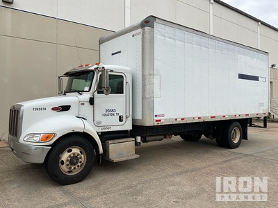 2013 Peterbilt 337 4x2 バントラック