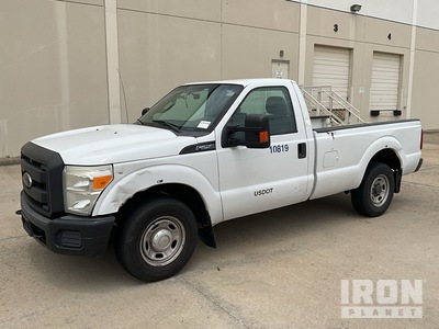 2013 Ford F-250 XL 4x2 Pickup