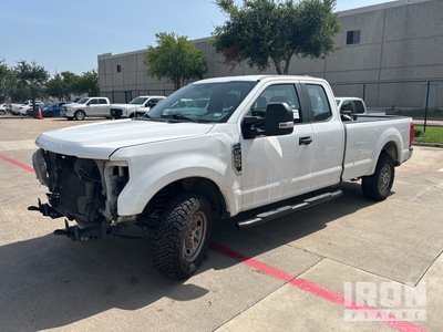 2020 Ford F-250 XL 4x2 Extended Cab Pickup