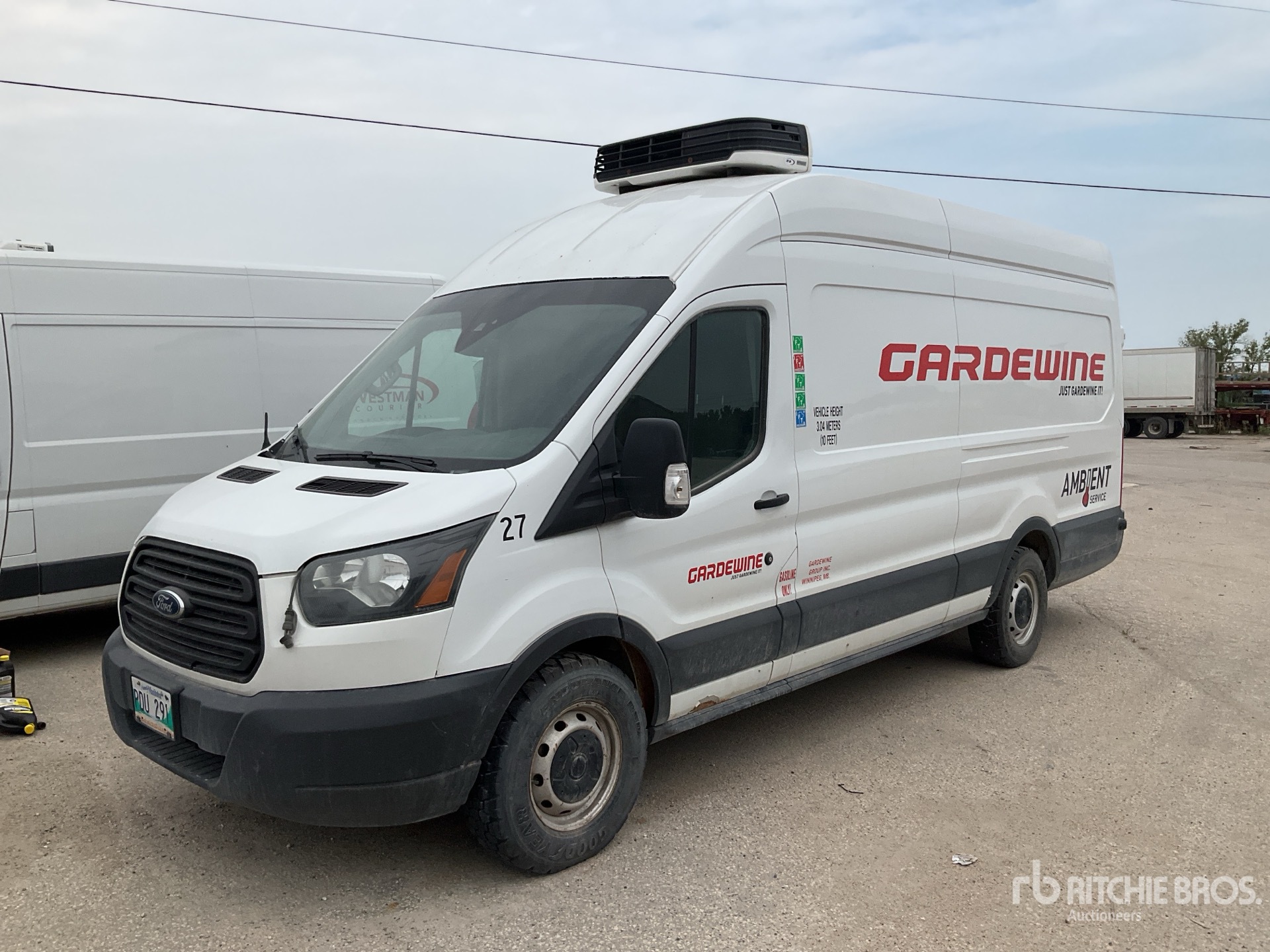 2017 Ford TRANSIT 250 4x2 Camions réfrigérés
