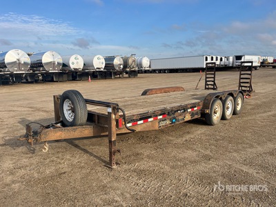2012 Double A EQ217 22 ft Tri/A Equipment Trailer