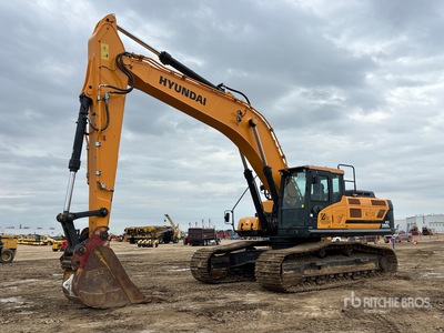2020 Hyundai HX380L Tracked Excavator