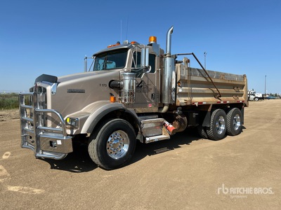 2007 Kenworth T800B 6x4 شاحنة قلابة /محورين