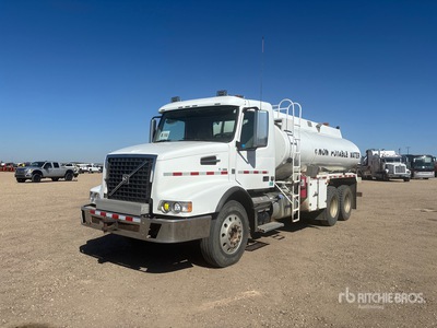 2012 Volvo VHD 6x4 Water Truck