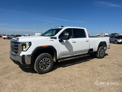 2024 GMC Sierra 3500HD SLE 4x4 Crew Cab Pickup