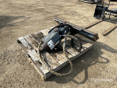 Bobcat Skid Steer Auger