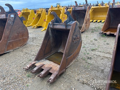 Cws  30 in Q/C Digging Excavator Bucket - Fits 120 Series