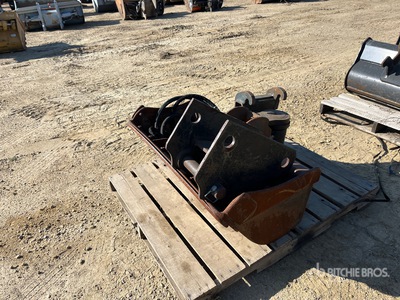 38 in Q/C Hydraulic Tilting エクスカベーター用バケット - Fits Mini Excavator