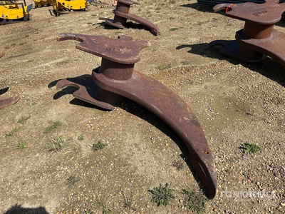 WBM 56 in Q/C Excavator Ripper - Fits 300 Series
