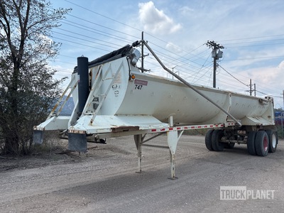 1998 MCT 34 ft T/A Frameless Hinterkipper