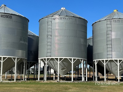 Westeel-Rosco +/- 4400 bu 6 Ring Hopper Grain Bin