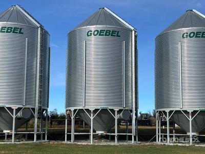 Goebel +/- 4900 bu 5 Ring Hopper Grain Bin