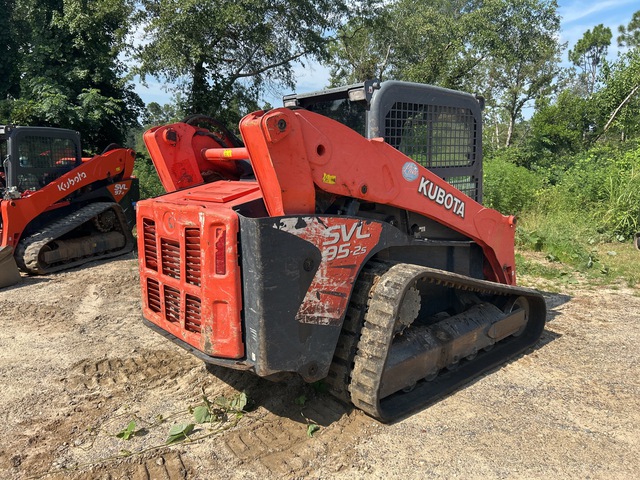 MINI CARGADOR SOBRE ORUGAS 2019 KUBOTA SVL952SHC