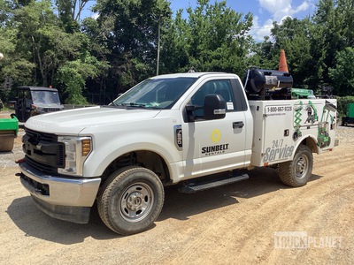 2018 Ford F-250 XL 4x4 Ciężarówka serwisowa