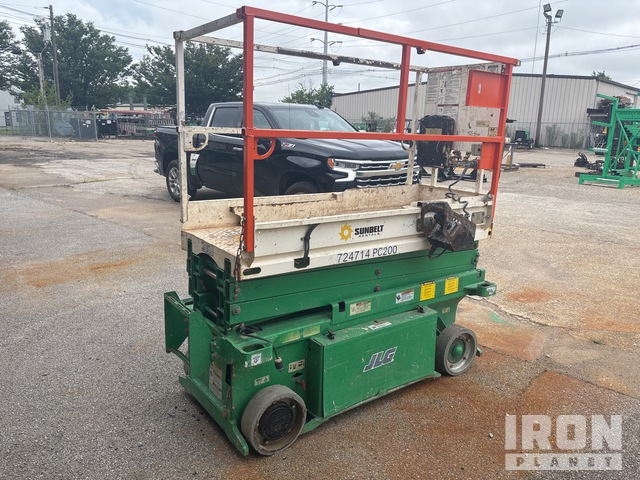 ELEVADOR TIJERA 2015 JLG 1932RS