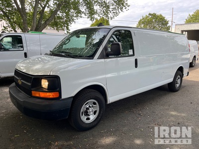 2017 Chevrolet EXPRESS 3500 Cargo Van