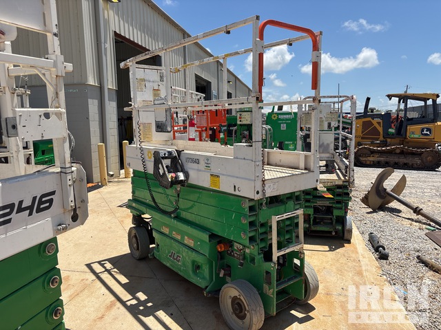 ELEVADOR TIJERA 2015 JLG 2632ES