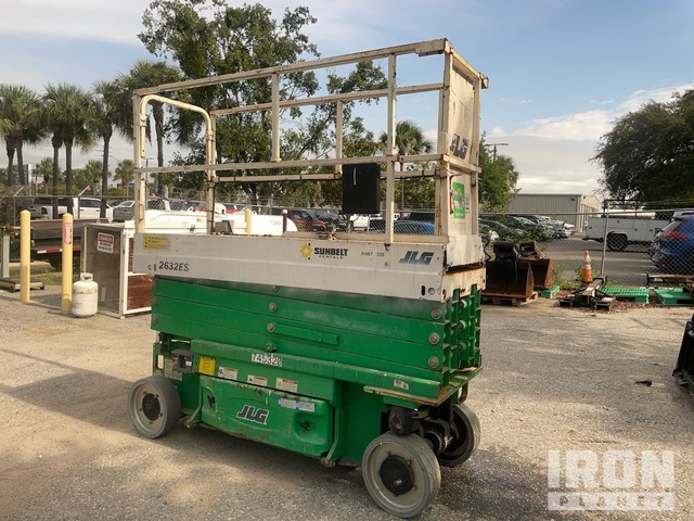 ELEVADOR TIJERA 2015 JLG 2632ES