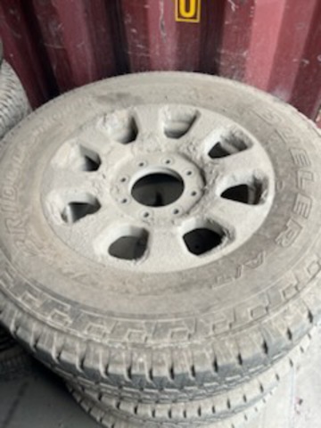 Quantity of (4) Bridgestone Dueler LT275/70R18 Tires - Fits Ford