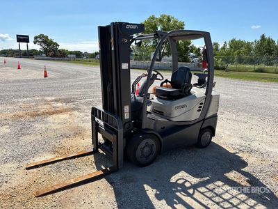 2022 Crown C-5 4950 lb Cushion Tire Carretilla Elevadora