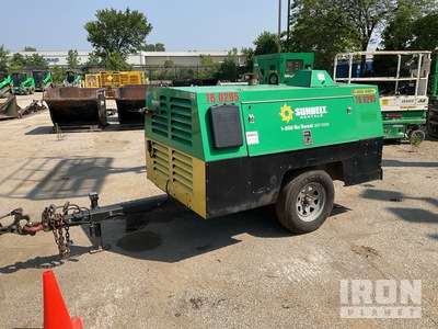 2017 Sullivan D185PDZSB 185 cfm Mobile Air Compressor (Inoperable)