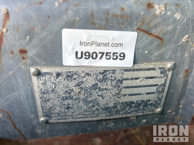 MINI CARGADOR SOBRE ORUGAS 2019 TAKEUCHI TL6R