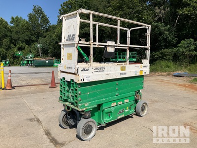 2016 JLG 2632ES Electric Scissor Lift