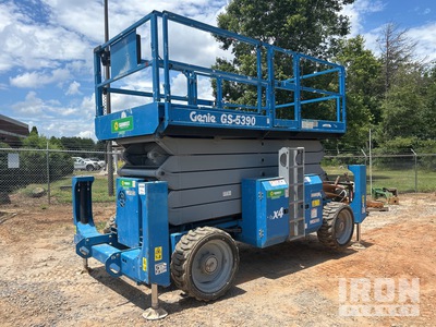 2013 Genie GS-5390 Diesel 4x4 Scissor Lift