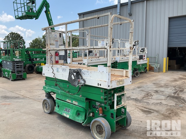 ELEVADOR TIJERA 2015 JLG 2032ES