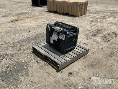 Powerhouse PH3100Ri Portable Inverter Generator