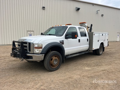 2009 Ford F-450 XLT 4x4 Crew Cab Camion de service