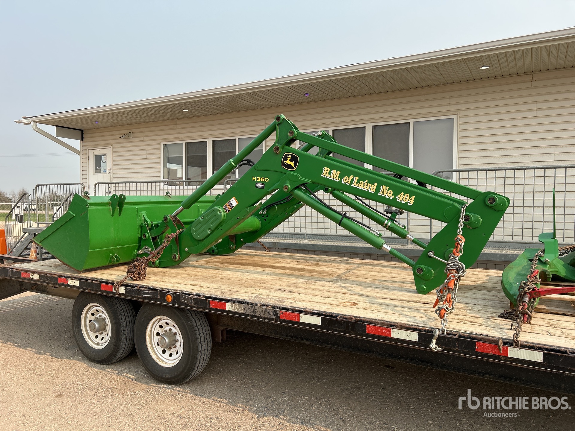John Deere H360 Front Loader Attachment