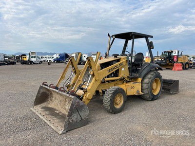 2002 New Holland LV80 4x4 Cargadora para trabajos de jardinería