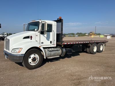 2018 Kenworth T-370 6x4 Flatbed Truck