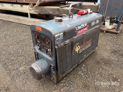 2005 Lincoln Classic 300D 300 A Skid-Mounted MIG Engine Driven Welder