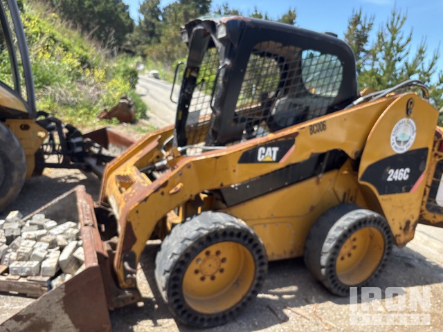 MINI CARGADOR 2013 CATERPILLAR 246C