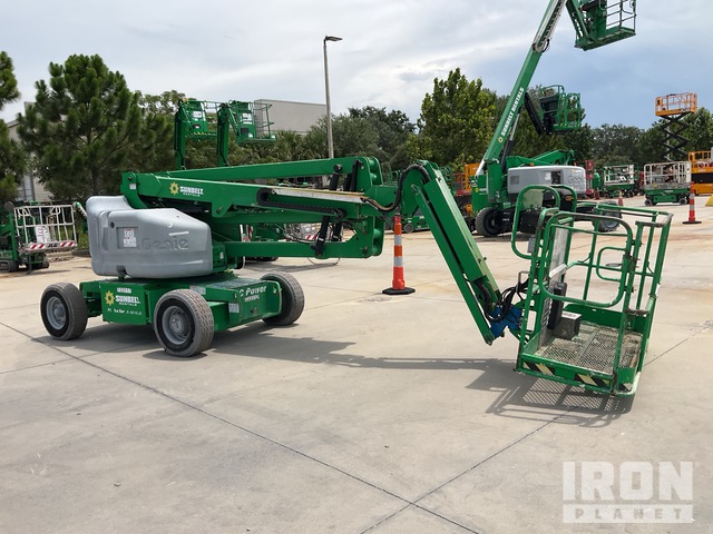 ELEVADOR ARTICULADO 2015 GENIE Z4525J