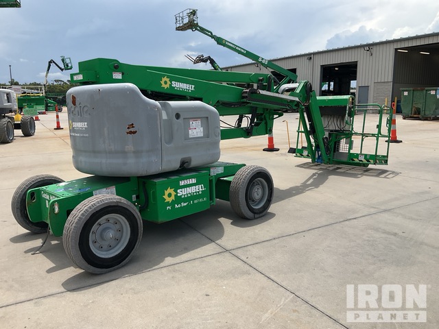 ELEVADOR ARTICULADO 2015 GENIE Z4525J