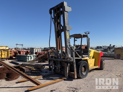 2013 Yale 33700 lb Forklift