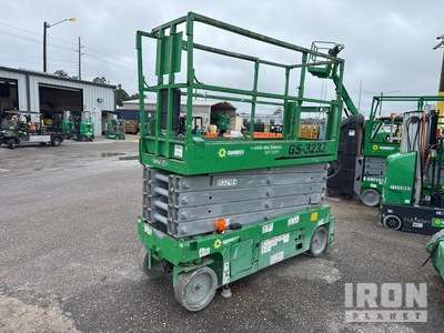 2014 Genie GS-3232 Electric Scissor Lift