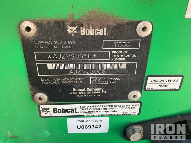 MINI CARGADOR SOBRE ORUGAS 2020 BOBCAT T550