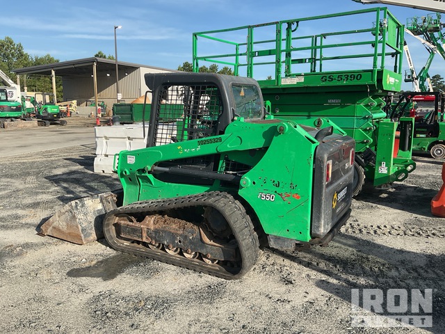 MINI CARGADOR SOBRE ORUGAS 2020 BOBCAT T550