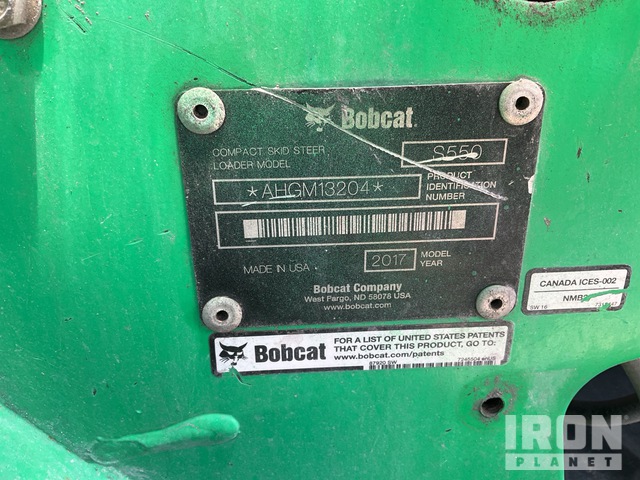 MINI CARGADOR SOBRE RUEDAS 2017 BOBCAT LOADER