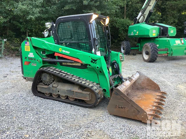 MINI CARGADOR SOBRE ORUGAS 2020 BOBCAT T550