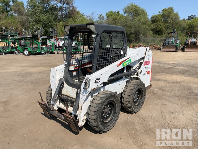 MINI CARGADOR SOBRE RUEDAS 2018 BOBCAT LOADER