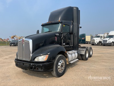 2013 Kenworth T600 6x4 T/A Day Cab Truck Tractor