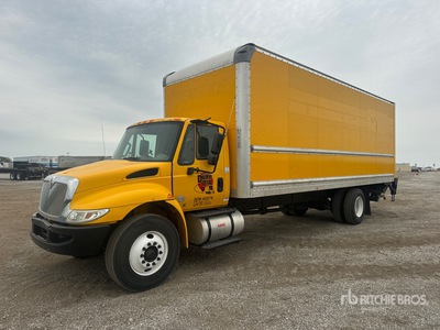 2019 International 4300 4x2 Autocarro furgonato