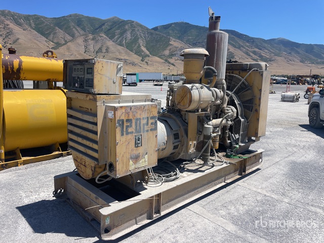 Inopratable Cat SR-4 Skid-Mounted Generator Set (Inoperable) | Ritchie Bros ...